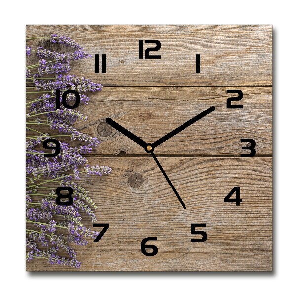 Wanduhr modern quadratisch Lavendel auf Holz