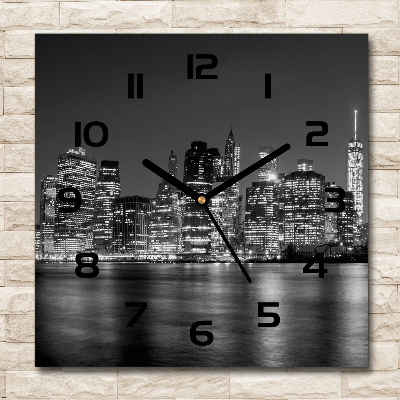 Wanduhr modern quadratisch Manhattan bei Nacht