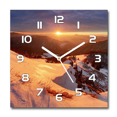 Wanduhr modern quadratisch Winter in den Bergen