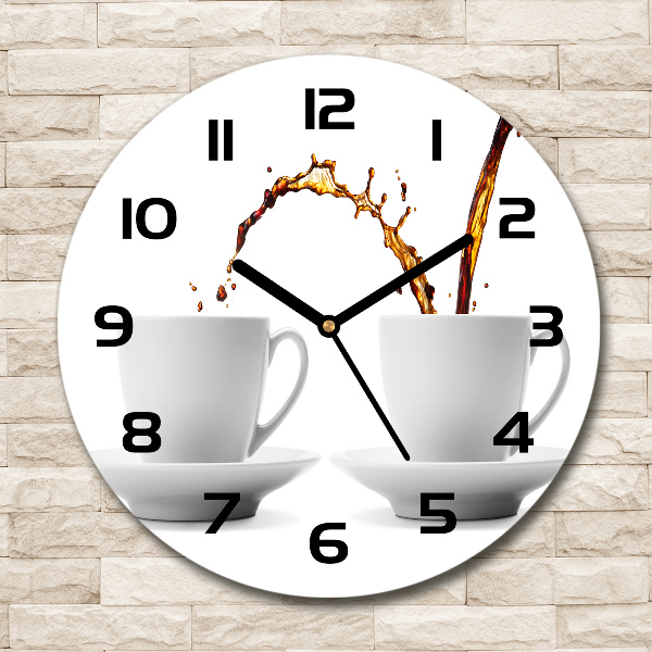 Wanduhr rund Kaffee eingeschenkt