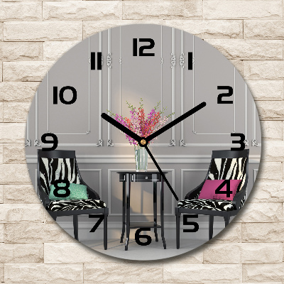 Wanduhr rund Zwei Stühle