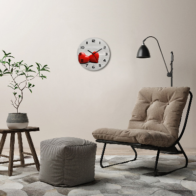 Wanduhr glas rund Herzen auf Holz