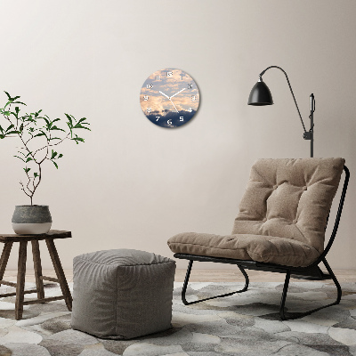 Wanduhr glas rund Wolken am Himmel