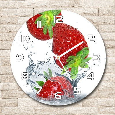 Wanduhr rund Erdbeeren und Wasser