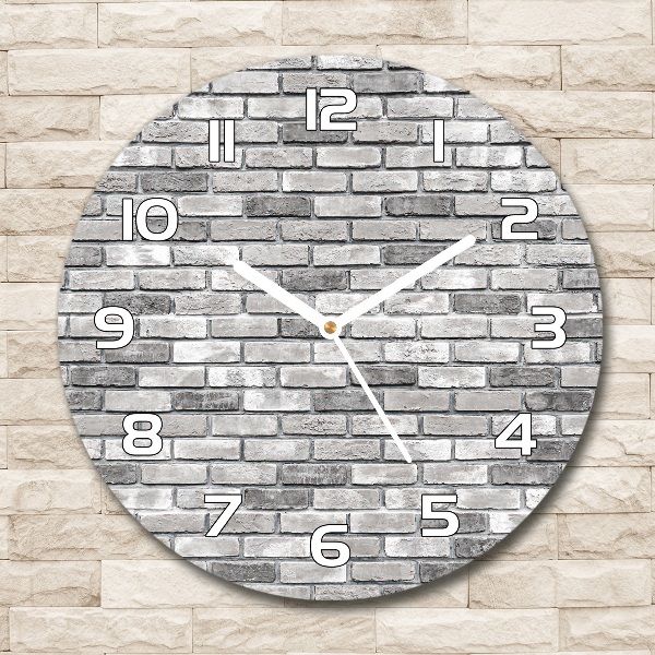 Wanduhr rund Ziegelmauer