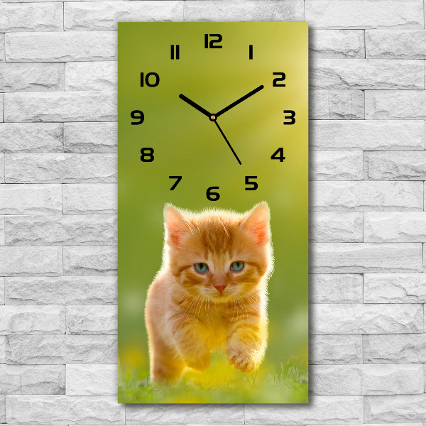 Moderne wanduhr Ingwerkatze