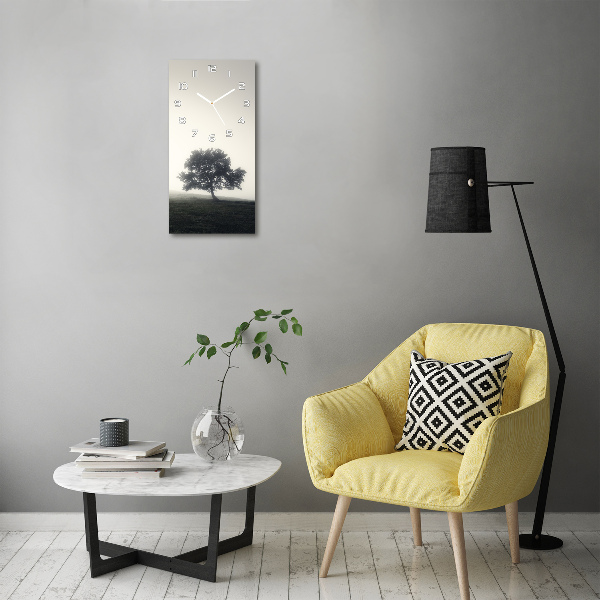 Wanduhr aus glas Baum im Nebel