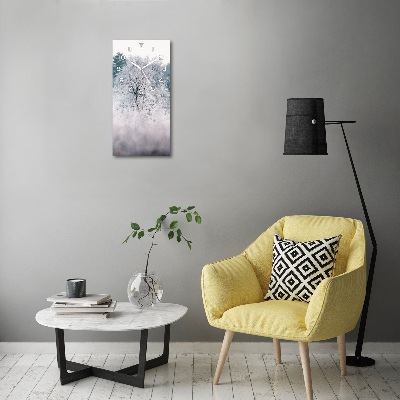 Vertikale Uhr Wald im Winter