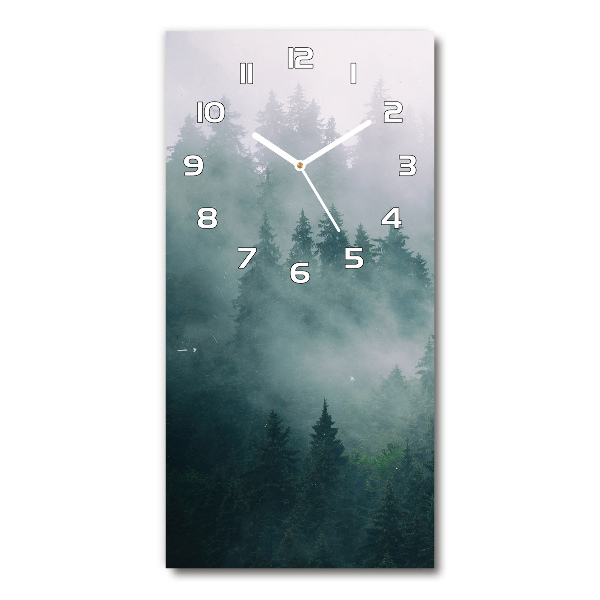 Wanduhr aus glas Nebel über dem Wald