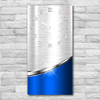 Vertikale Uhr Metallabstraktion