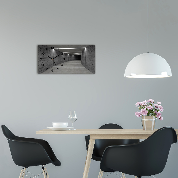 Horizontale Uhr Betontunnel