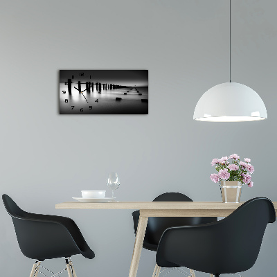 Horizontale Uhr Themse-Wellenbrecher