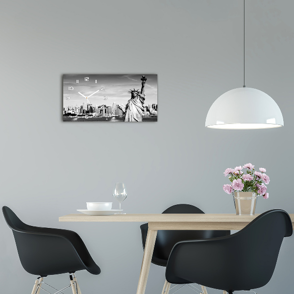 Horizontale Uhr Freiheitsstatue