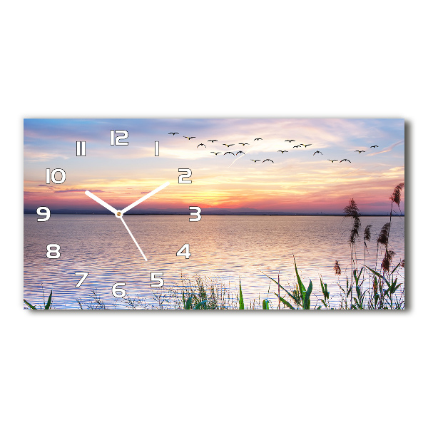 Moderne wanduhr Lake West