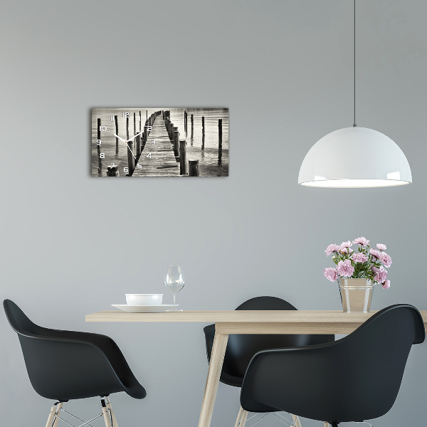 Horizontale Uhr Holzsteg