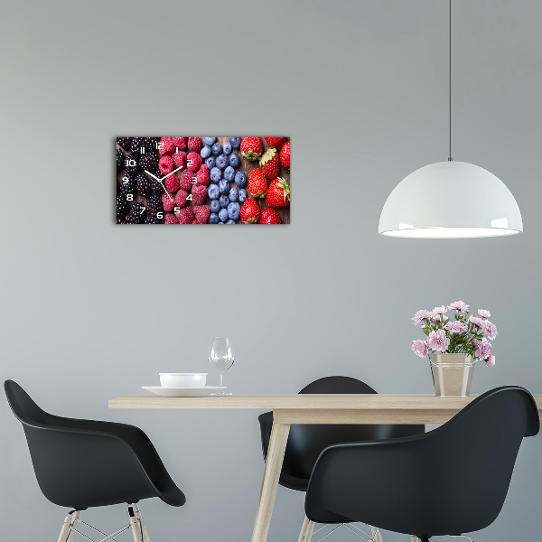 Horizontale Uhr Waldfrüchte