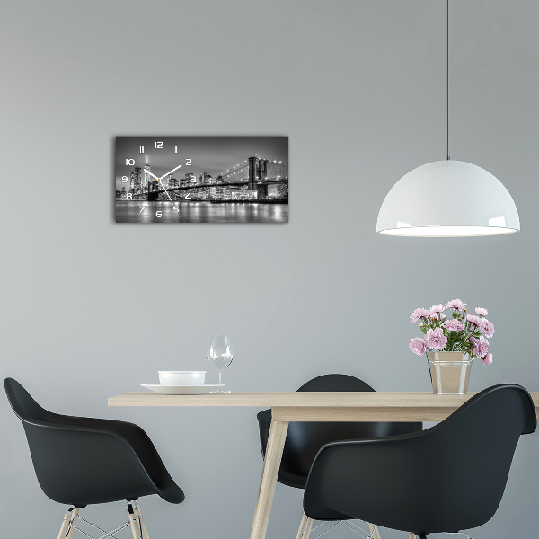 Glasuhr Brooklyn Bridge