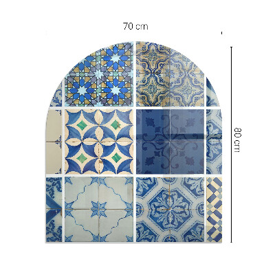 Halbrunde Glasplatte für Kaminofen Keramische Muster im Hintergrund