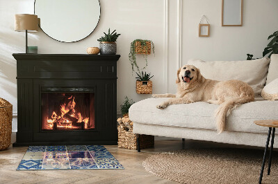 Rechteckige Glasplatte für Kaminofen Keramische Muster im Hintergrund