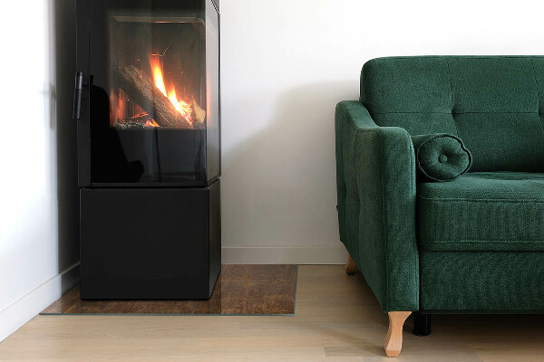 Rechteckige Glasbodenplatte für Ofen Rostmuster im Hintergrund