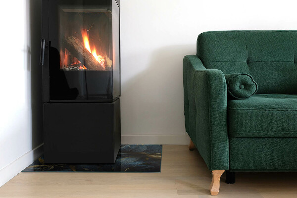 Rechteckige Glasplatte für Kaminofen Stilvolle Blätter in der Struktur