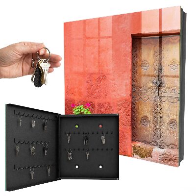 Schlüsselbox für die Wand in roter Fassadenoptik