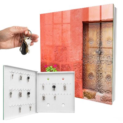 Schlüsselbox für die Wand in roter Fassadenoptik