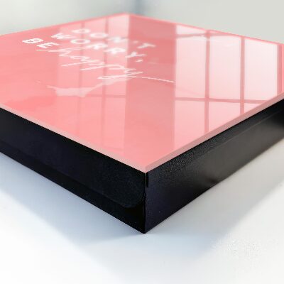 Schlüsselbox zur Wandmontage mit Positive Inspiration Design