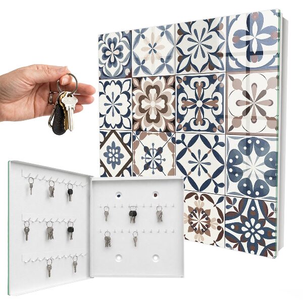 Schlüsselkasten mit Arabeskenmosaik
