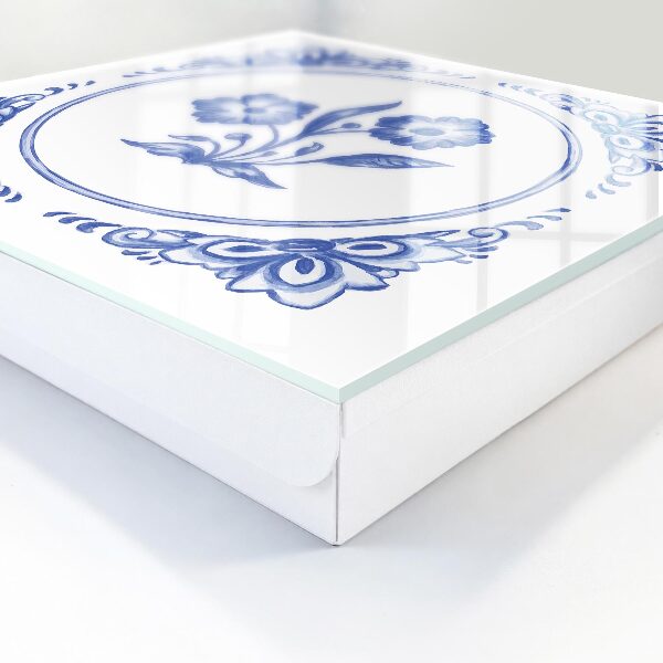 Schlüsselbox für die Wand mit blauem Blumenmotiv