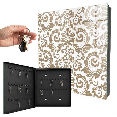 Schlüsselbox mit Blumenschmuck