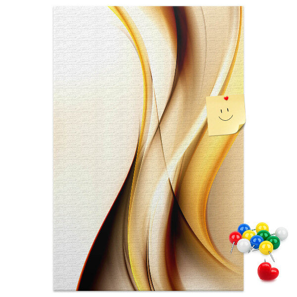 Kork-Pinnwand mit eleganten goldenen Wellen auf hellem Hintergrund