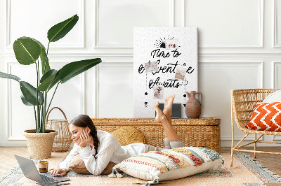 Bedruckte Korkplatte mit inspirierendem Abenteuerspruch