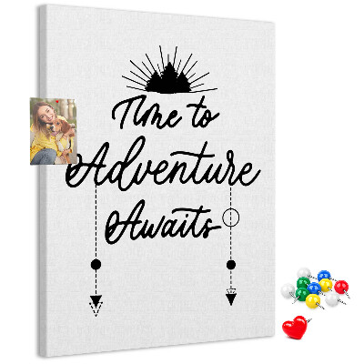 Bedruckte Korkplatte mit inspirierendem Abenteuerspruch
