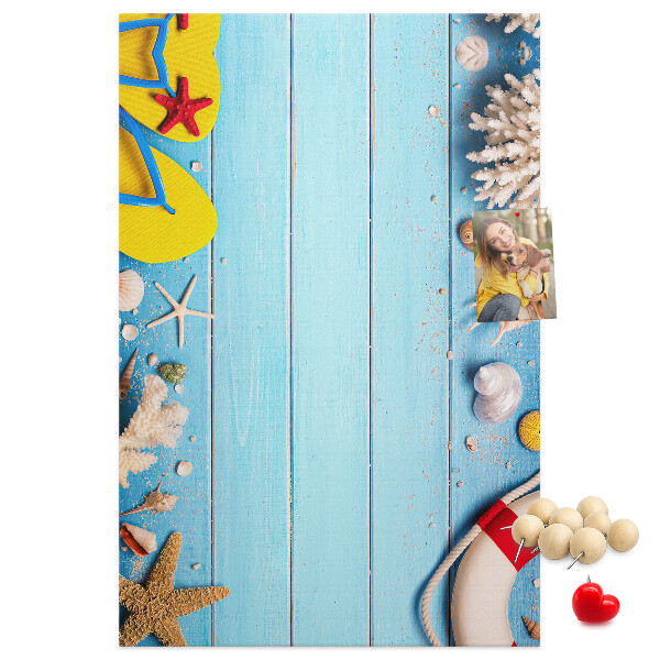 Bedruckte Korkplatte mit Motiv Sommerstrand mit Muscheln und Sand