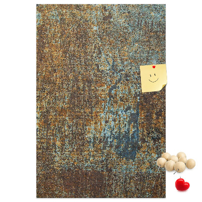 Pinnwand mit rustikaler Textur und blauen Akzenten