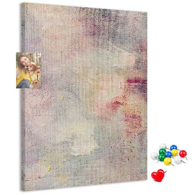 Pinnwand mit zarten Pastellflecken im Hintergrund