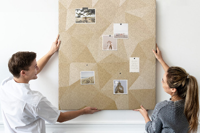 Pinnwand mit geometrischem Muster in Beige- und Brauntönen