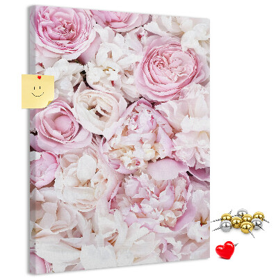Kork-Pinnwand mit Motiv aus rosa Blüten in zarter Farbkombination