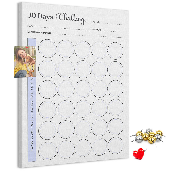 Bedruckte Korkplatte mit 30 Tage Challenge und Platz für Notizen