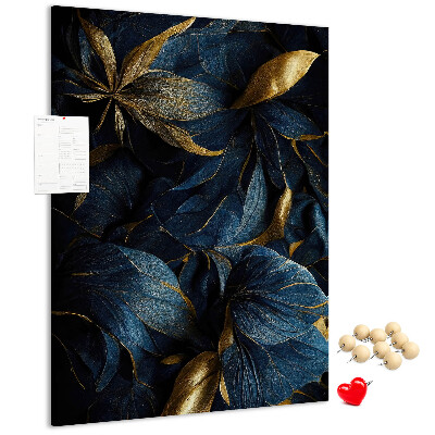 Bedruckte Korkplatte mit goldenen Blättern auf dunklem Hintergrund