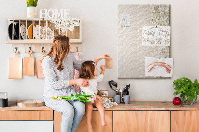 Pinnwand mit Motiv zarte Blüten auf neutralem Hintergrund