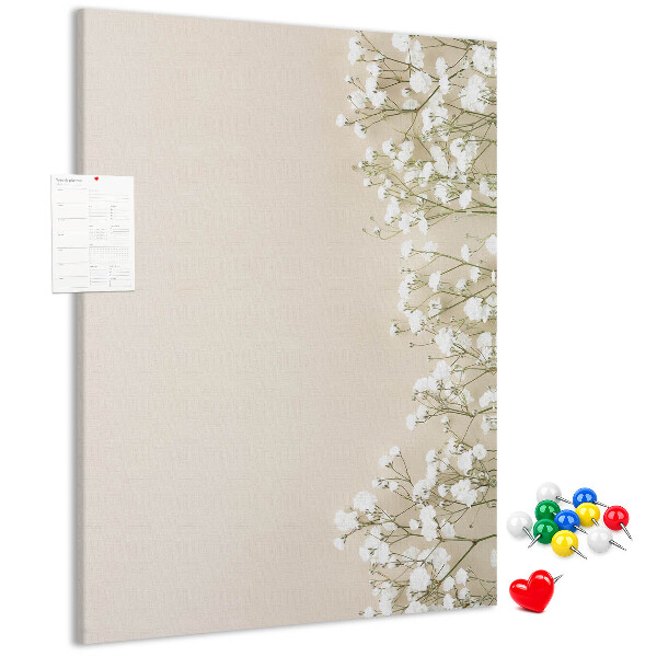 Pinnwand mit Motiv zarte Blüten auf neutralem Hintergrund