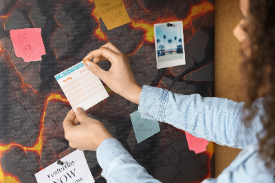 Kork-Pinnwand mit Motiv rissige Erde mit brennenden Adern