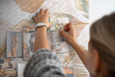 Pinnwand mit Motiv zarte Blätter in Pastelltönen