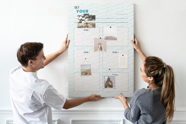 Bedruckte Korkplatte mit Chevron-Muster zur Zielplanung