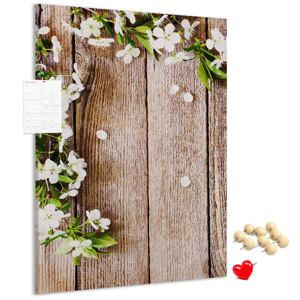 Pinnwand mit Motiv Blumen auf einem Hintergrund aus Holzbrettern