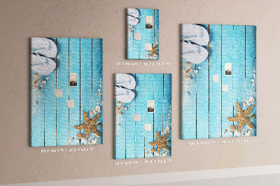 Pinnwand mit Motiv Strand-Flip-Flops auf blauem Untergrund