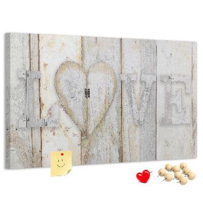 Korkbild mit dem Wort Liebe als Holzplakette