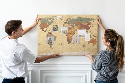 Korktafel mit Motiv einer antiken Weltkarte in gedeckten Farben